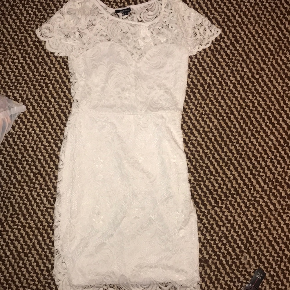 White fitted dress